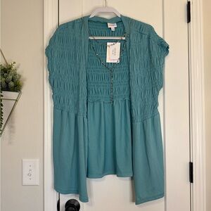 LuLaRoe NWT Sleeveless Knit Kimono with Necklace Bundle